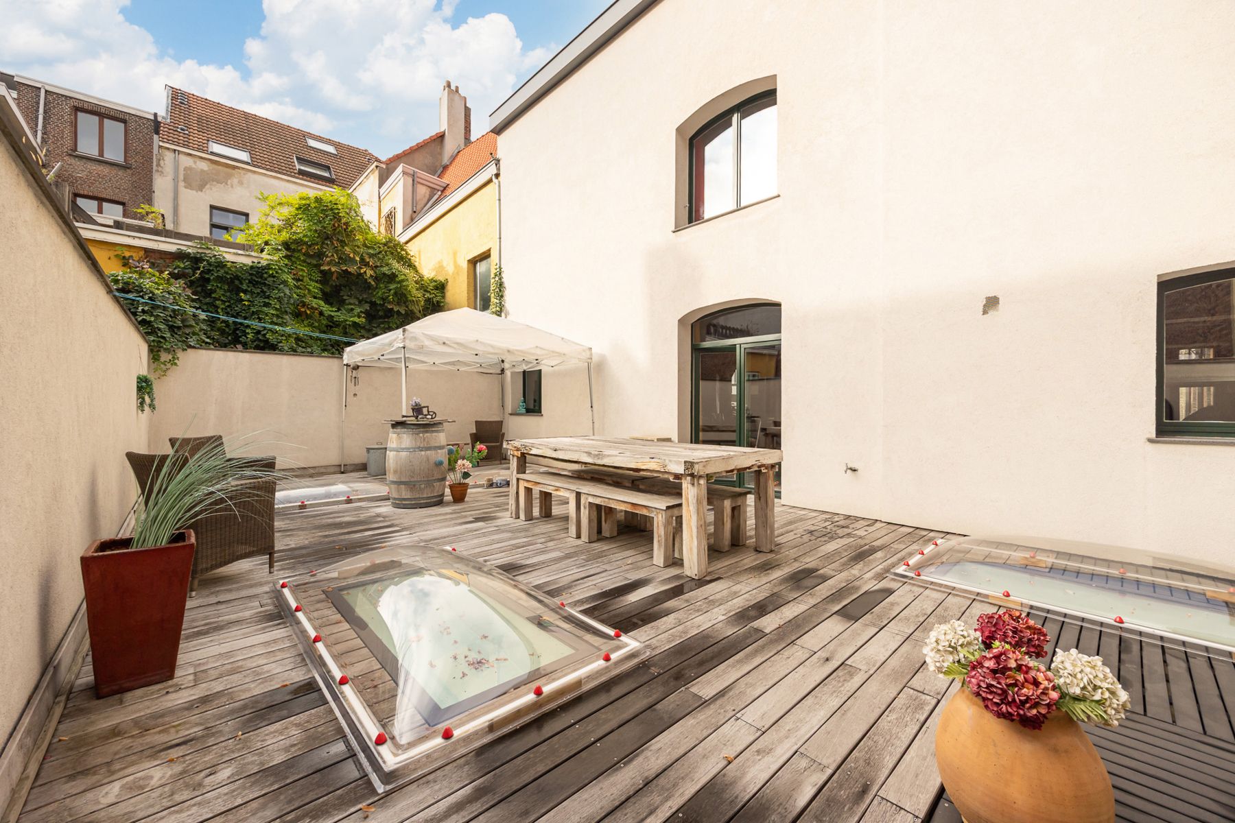 Volledig PAKHUIS in hartje Antwerpen met eindeloos potentieel! foto 9