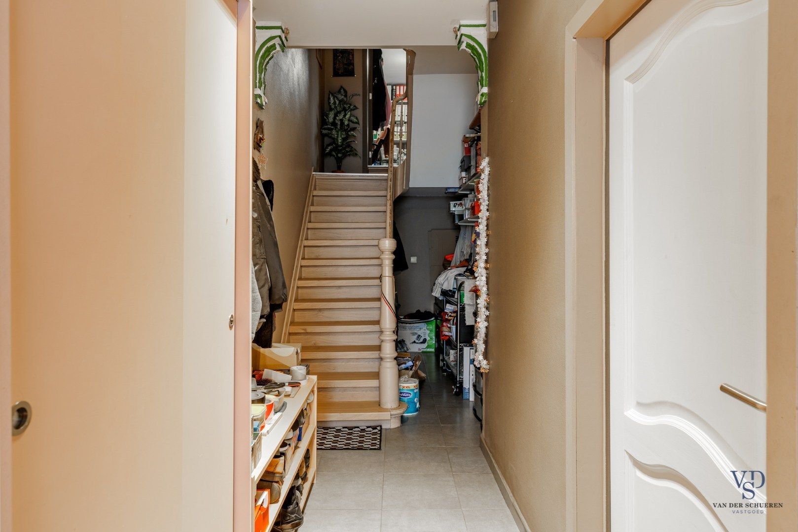 Energiezuinige woning met tuin (en 2 staanplaatsen). foto 15