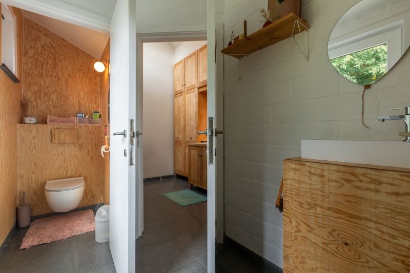 Ruime, hedendaagse woning met 3 slaapkamesr, 2 badkamers, tuin, garage...Energielabel C. foto 12