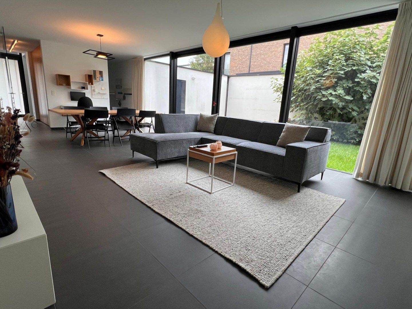Volledig gemeubelde woning met all-in-service - ideaal voor expats foto 4