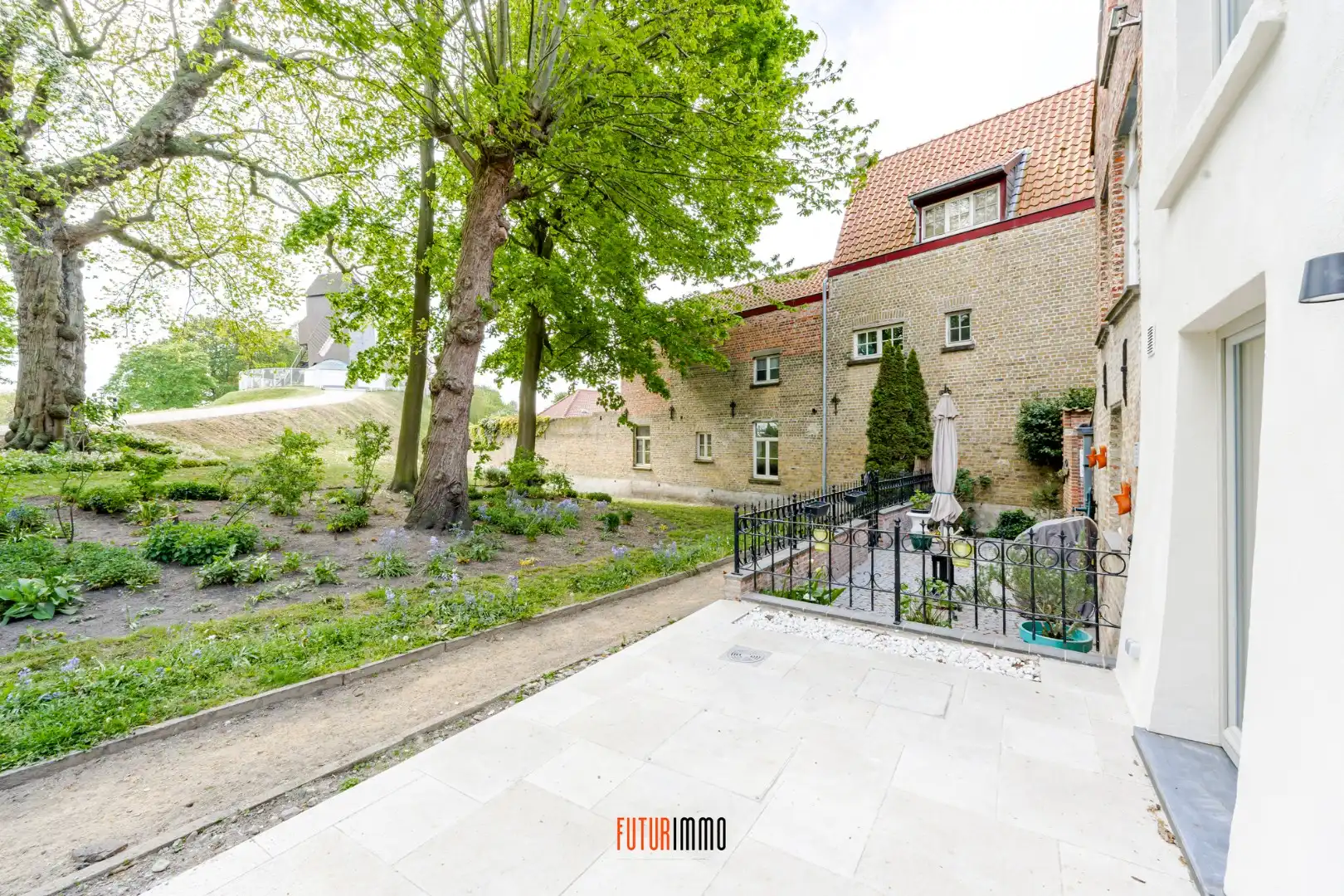 Instapklare gerenoveerde 3 slpk woning foto 18