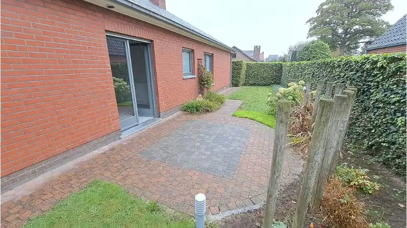 Gerenoveerde vrijstaande woning met Garage en Tuin te huur in Oedelem ( Beernem ) foto 16
