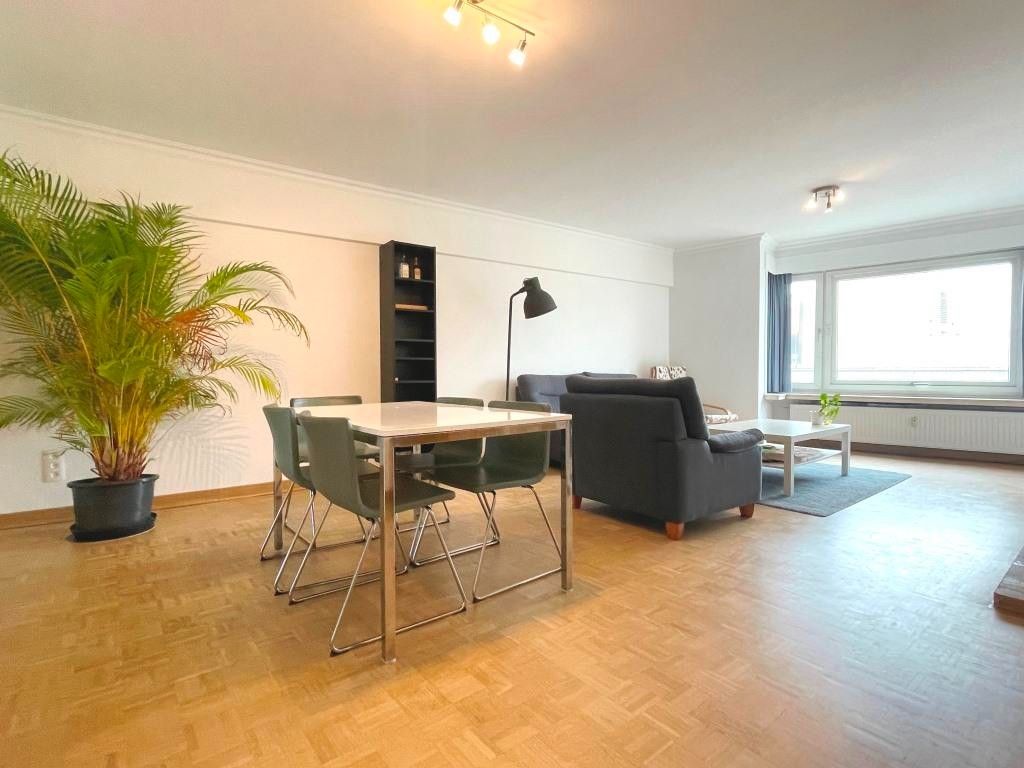 Groot appartement met 3 slaapkamers en terras aan het Klein Begijnhof foto 5