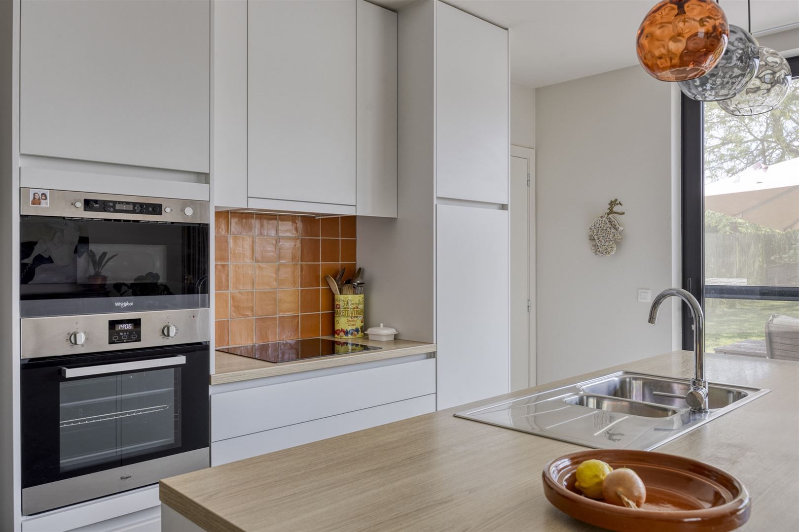 TE KOOP: Recente halfopen woning met tuin in Hoepertingen! foto 9