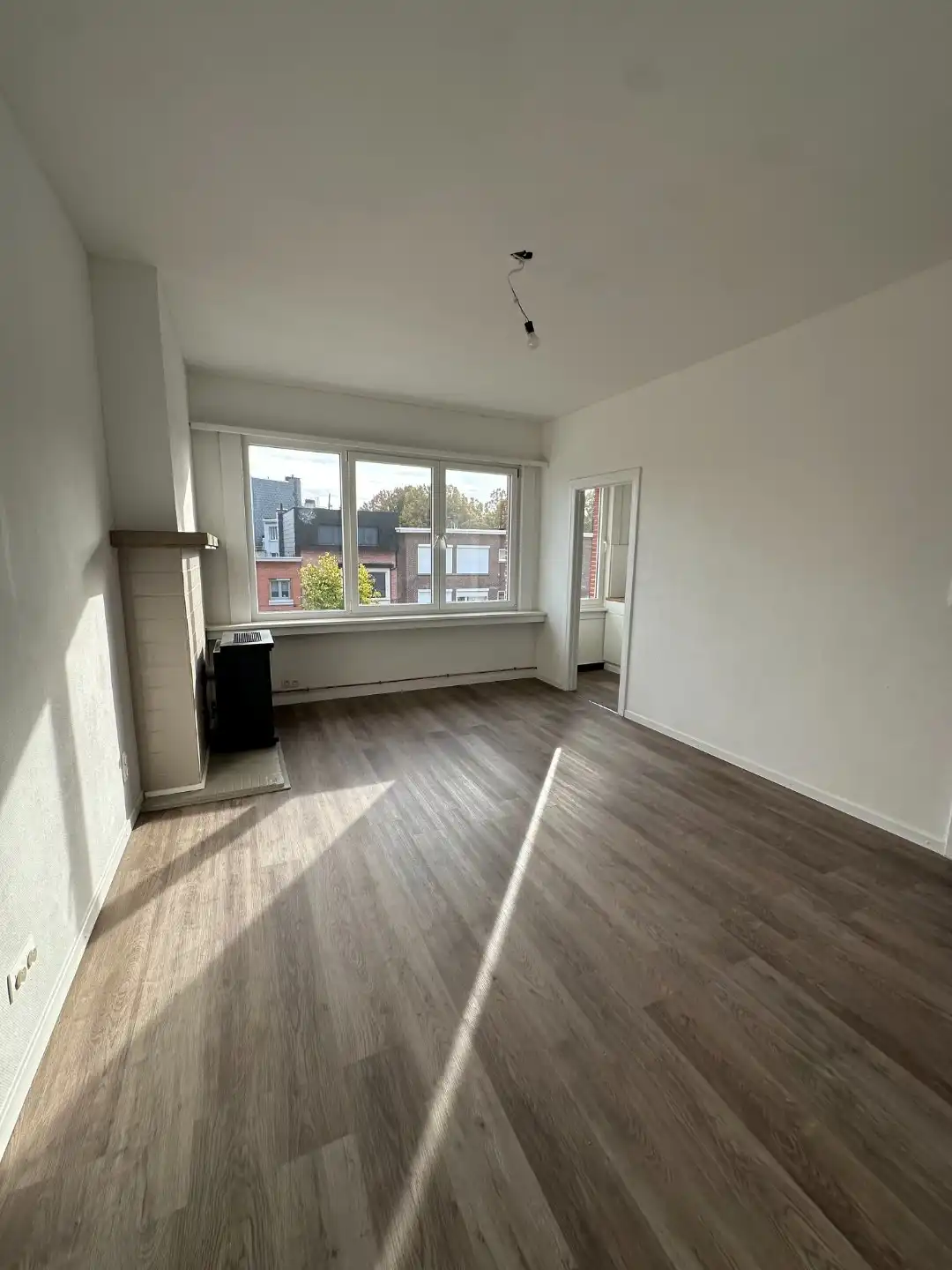 Lichtrijk 2 slaapkamer appartement  foto 2
