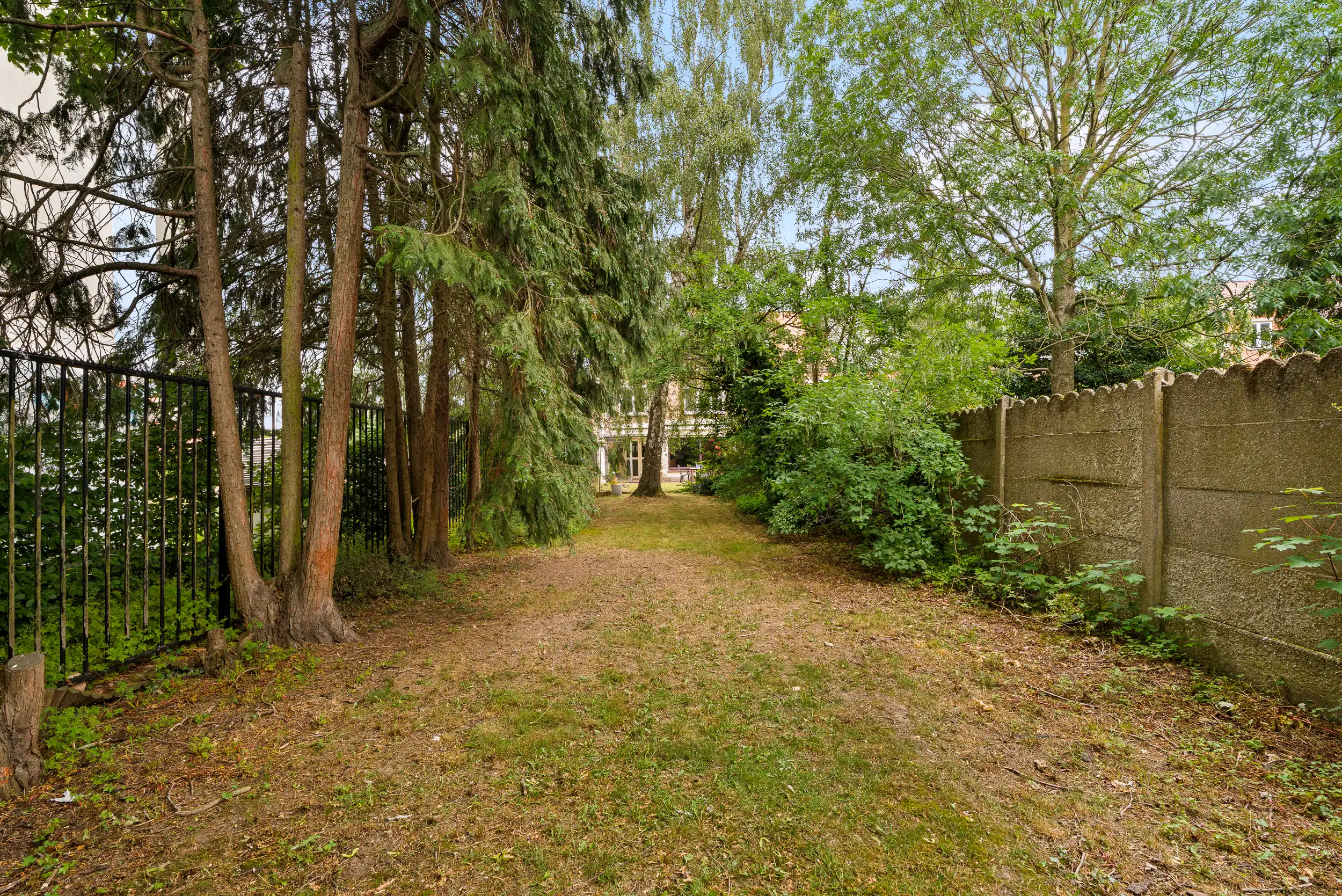 Te renoveren woning met ruime tuin in Gent foto 18