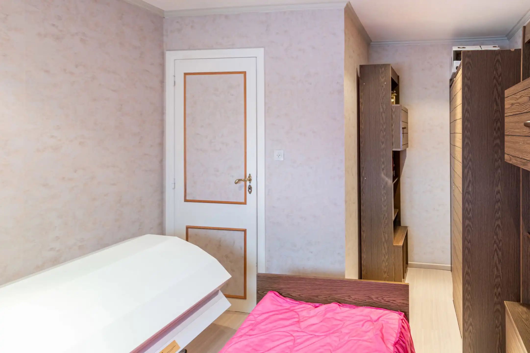 Op te frissen HOB met tuin en garage in Blaasveld foto 15