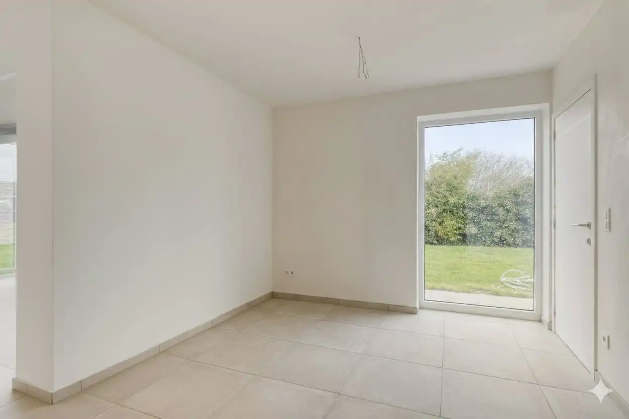 Modern wonen in Krombeke: hoogwaardig nieuwbouwhuis te koop foto 14