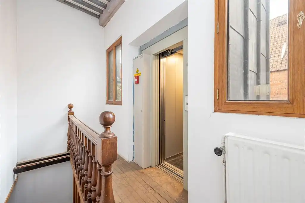  Uniek, karaktervol 16e eeuws gebouw in hartje centrum foto 21