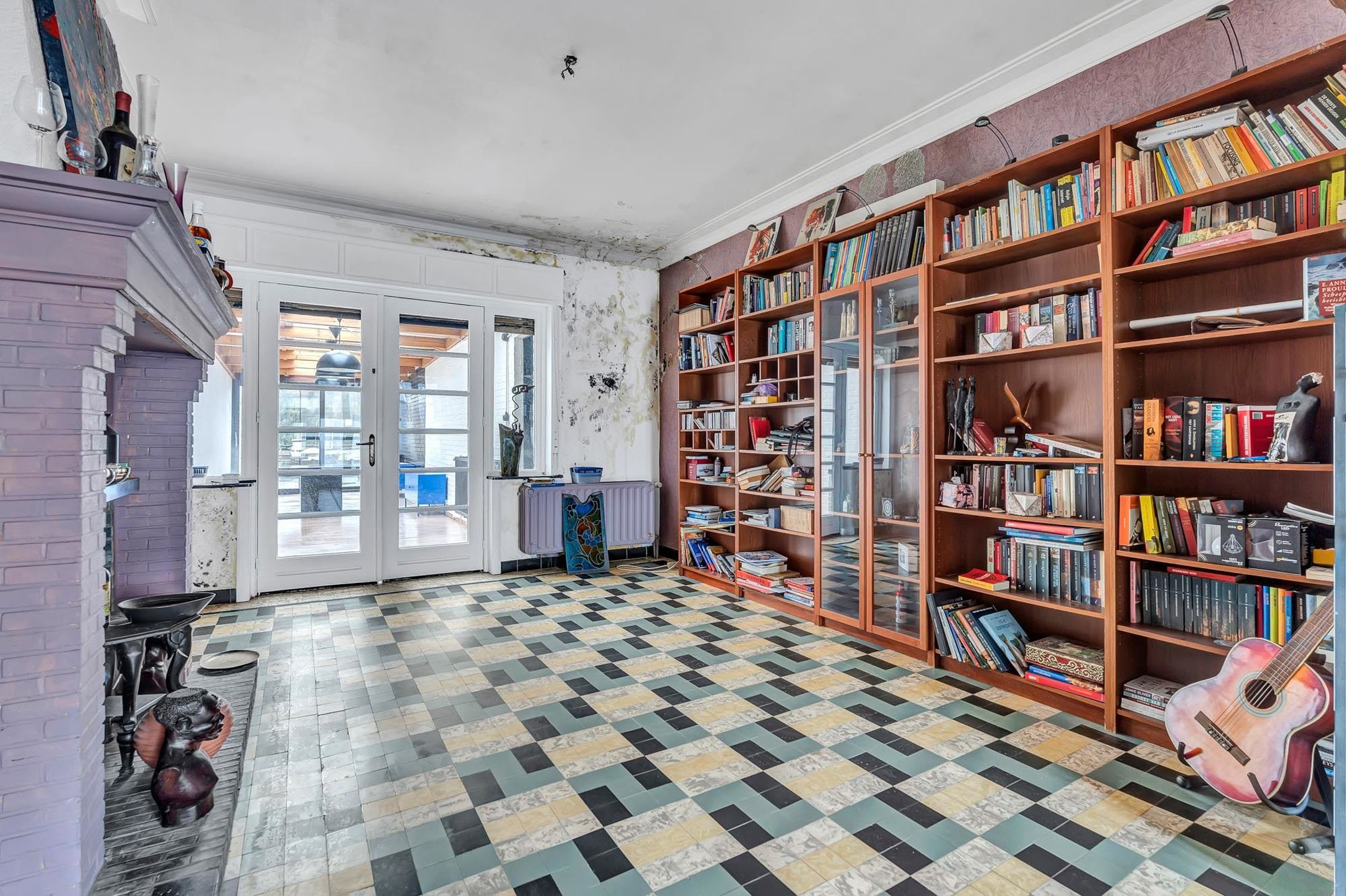 Te renoveren woning met opslagruimte/handelspand van 290 m² foto 4
