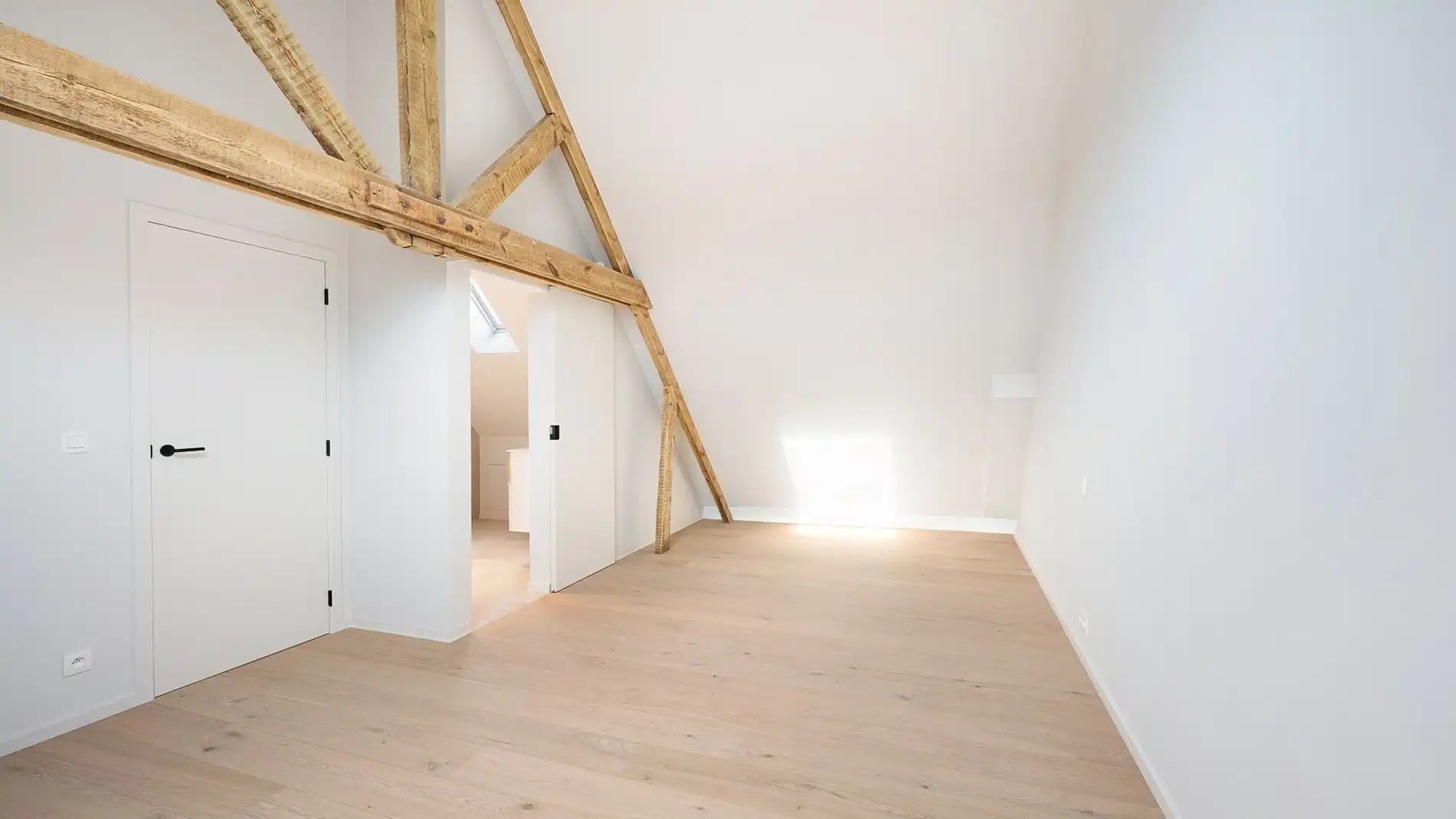 Toprenovatie met 3 slaapkamers vlakbij het strand te Heist foto 22