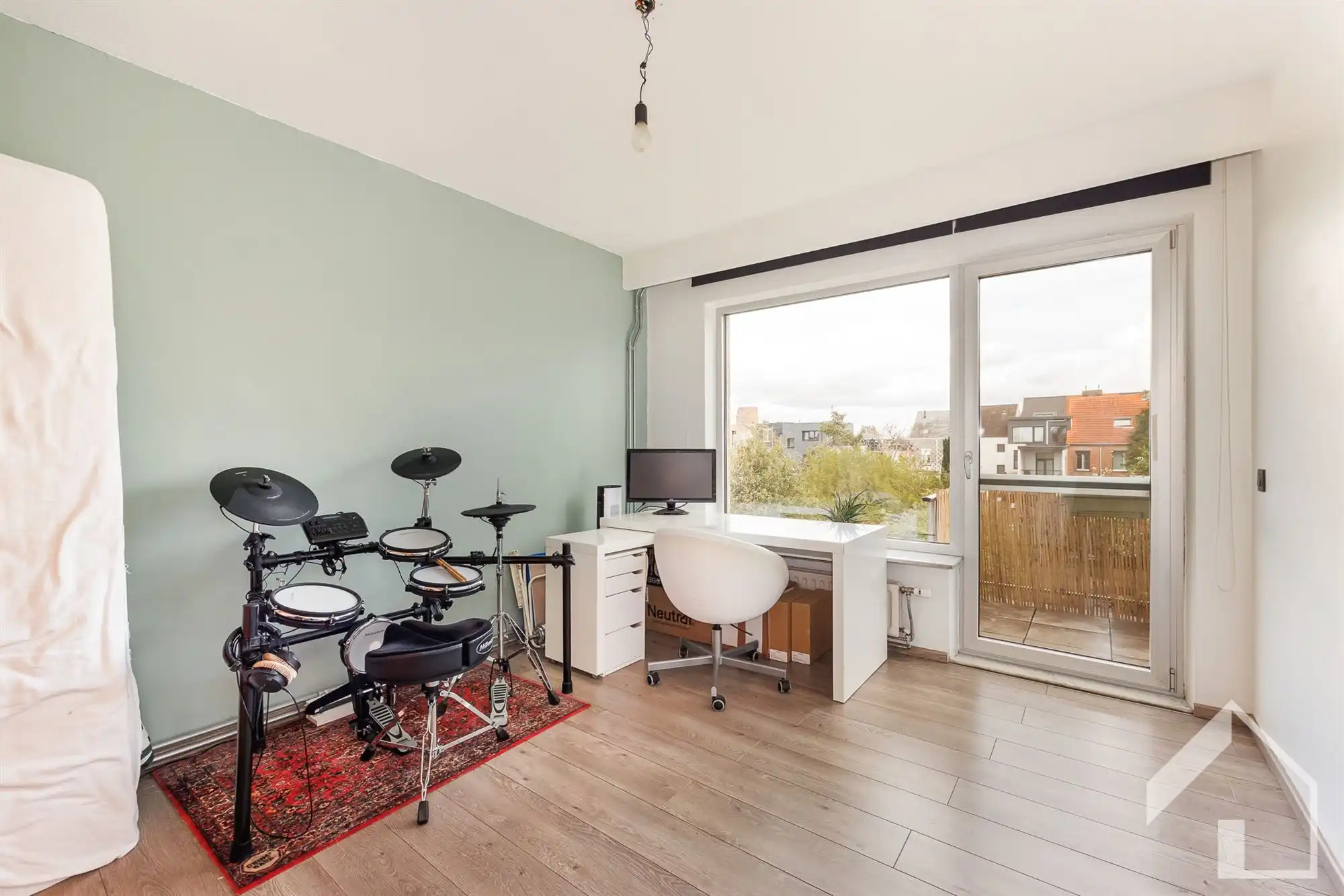 Instapklaar appartement met garagebox! foto 16