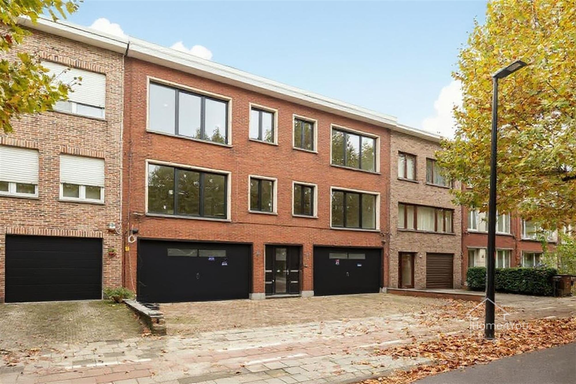 Gerenoveerd 2-slaapkamer appartement in Borsbeek te koop! foto 17
