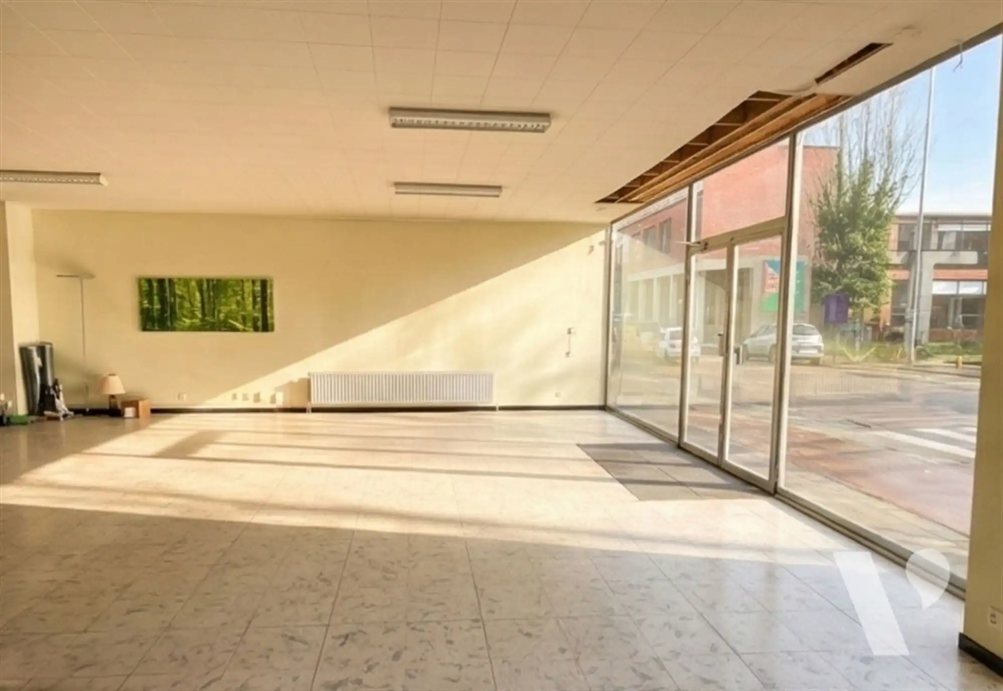 Commerciële kans - toplocatie in Hasselt (178 m² + kelder)  foto 6