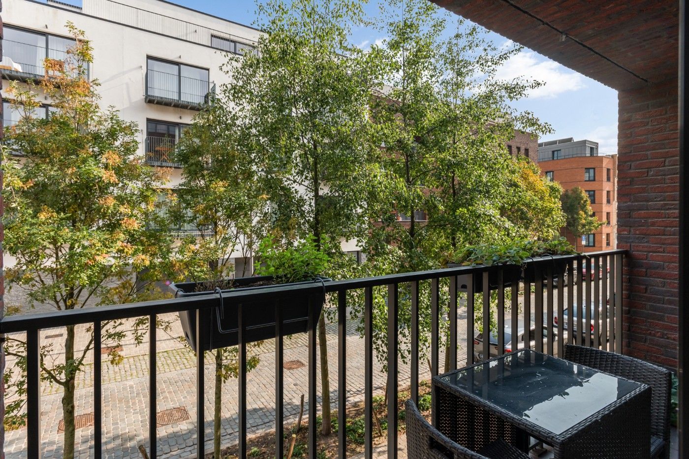 Recent app. op 1e verd. met 2 slpk. in Cadix-buurt te Antwerpen foto 9