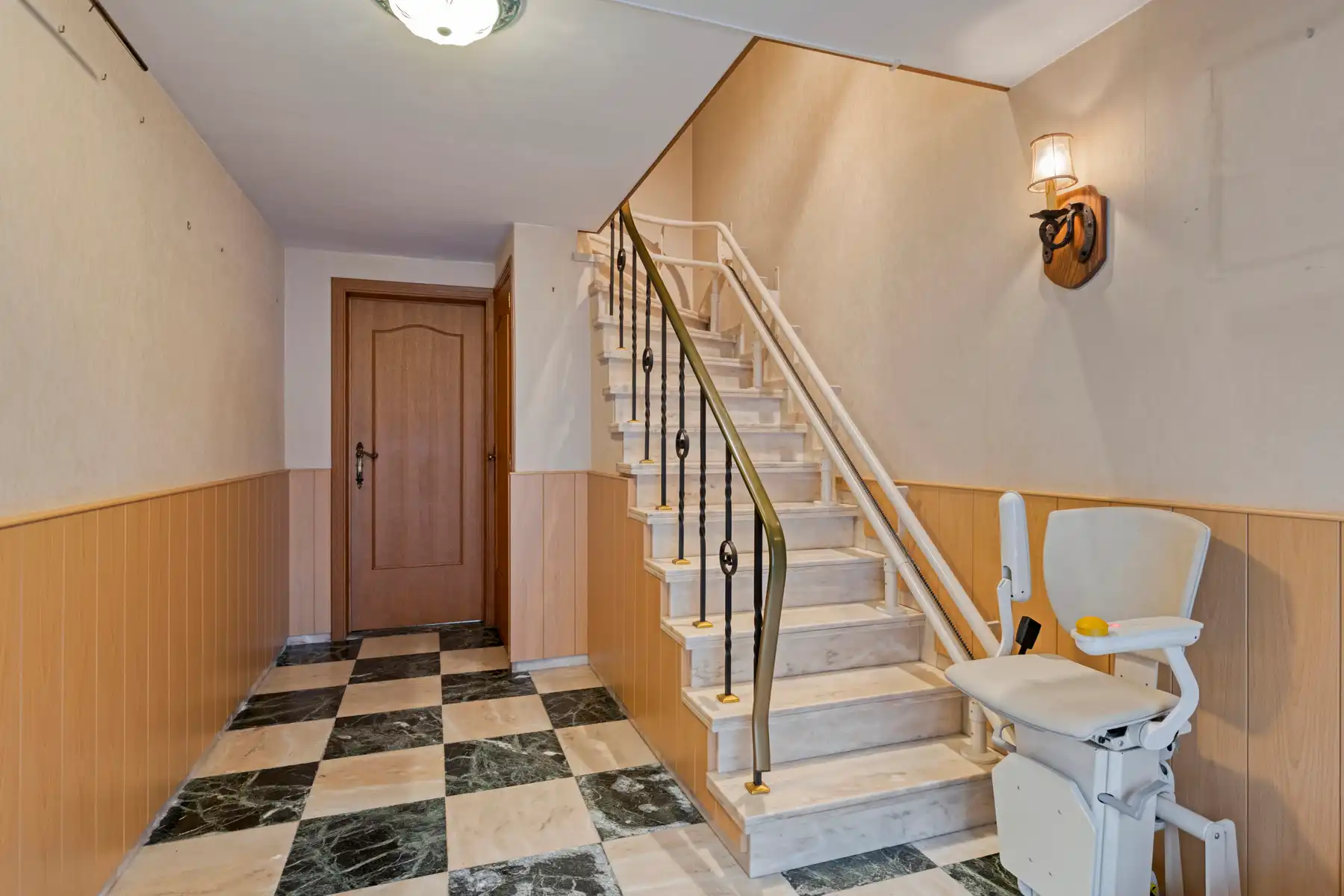 OPTIE Bel-etage woning met enorm potentieel op 12a 38ca  foto 6