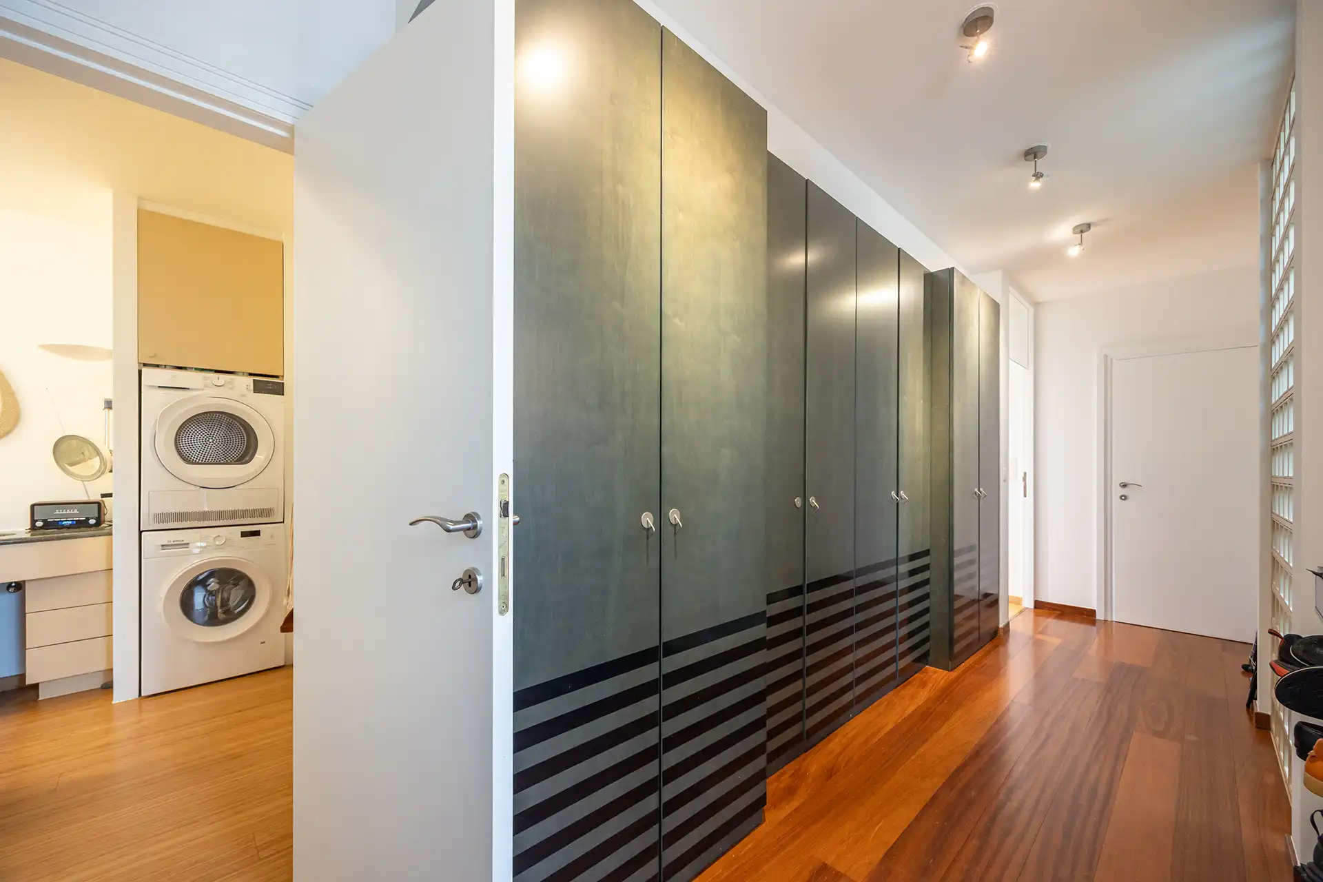 Ruim appartement van 192 m² aan de vaart in Mechelen. foto 19
