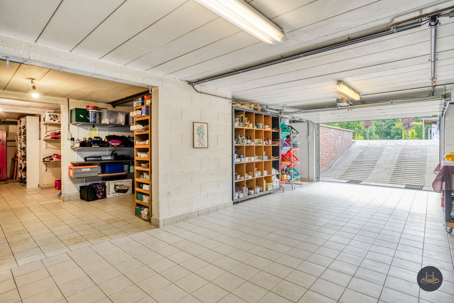 Perfect onderhouden en ruime woning met prachtige ZW tuin foto 28