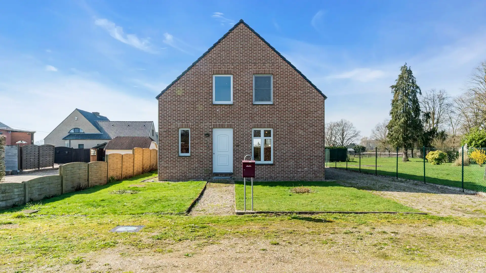 Idylisch en rustig gelegen woning op 39a 14ca in Opoeteren foto 4