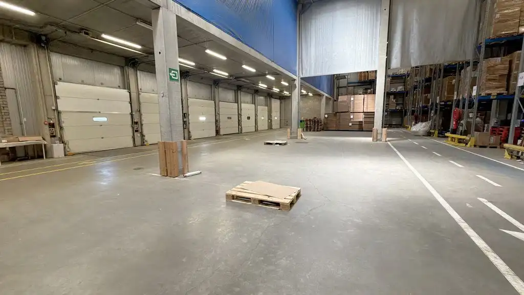 Logistiek magazijn te huur in industriezone van Londerzeel foto 13