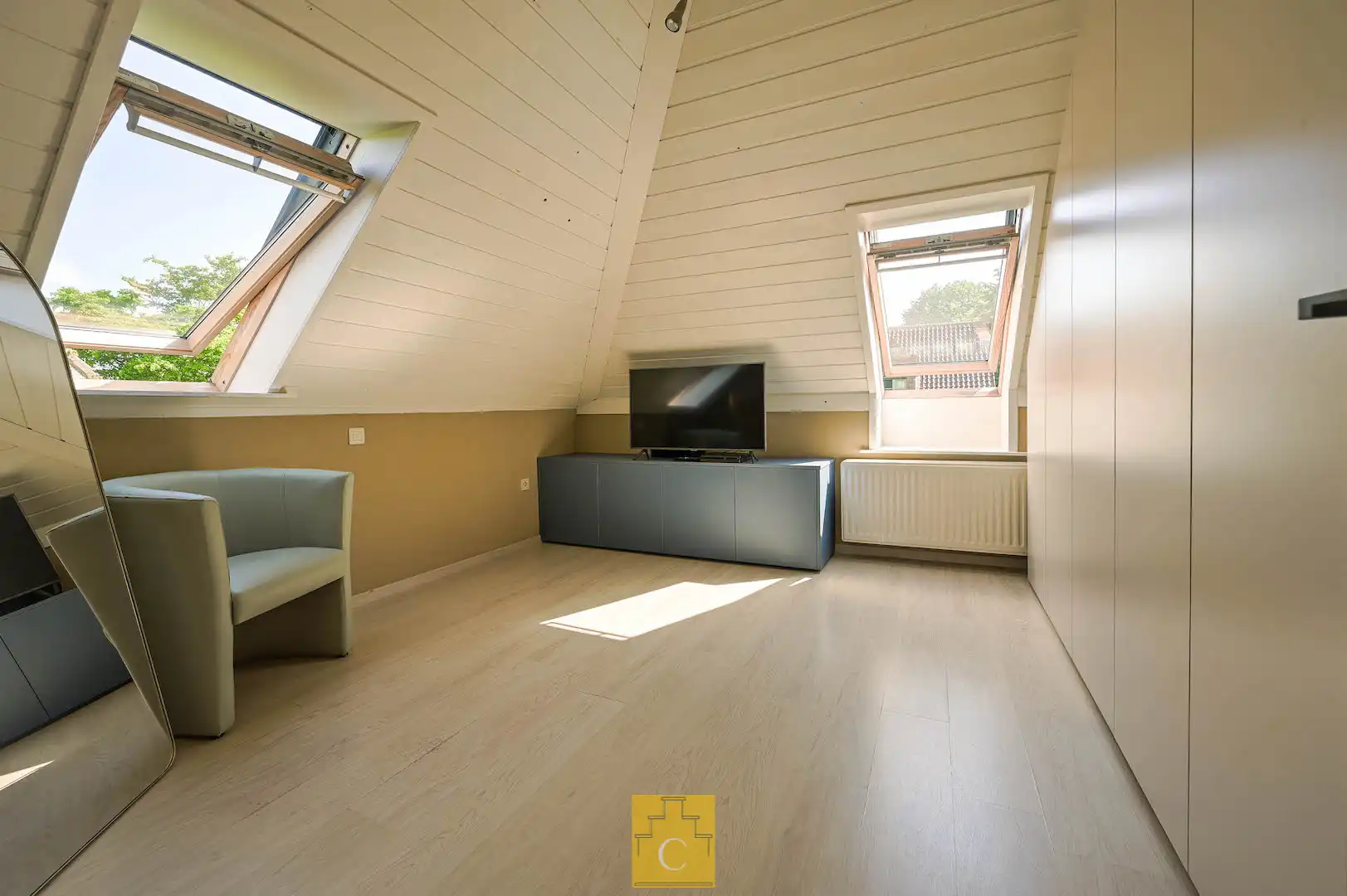 klassiek-moderne villa met garage en sublieme zongerichte tuin, stille ligging in het groen foto 28