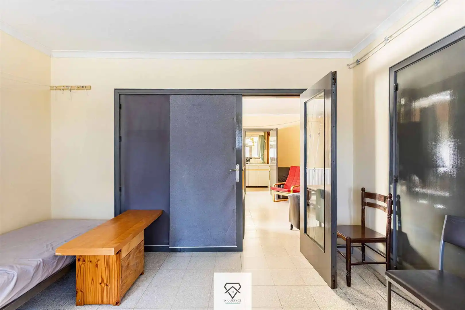 Rustig gelegen alleenstaande woning op ruim perceel van 3.130 m² foto 13