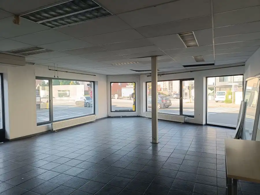 Clemenceaustraat 1, 2860 Sint-Katelijne-Waver foto {{pictureIndex}}