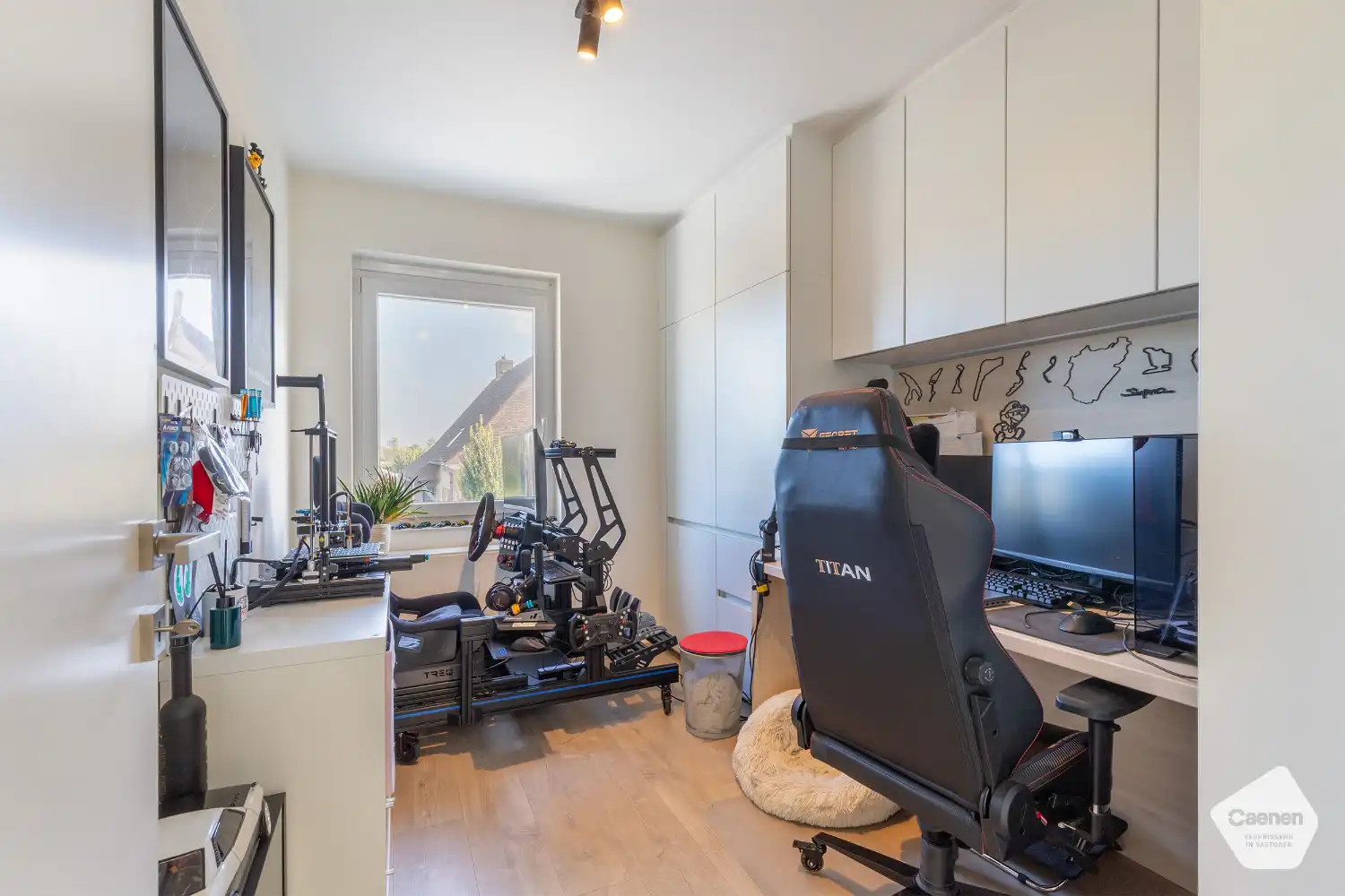 KWALITEITSVOL WONEN (BOUWJAAR 2014) op rustige locatie met 3 slaapkamers en prachtige tuin. foto 11