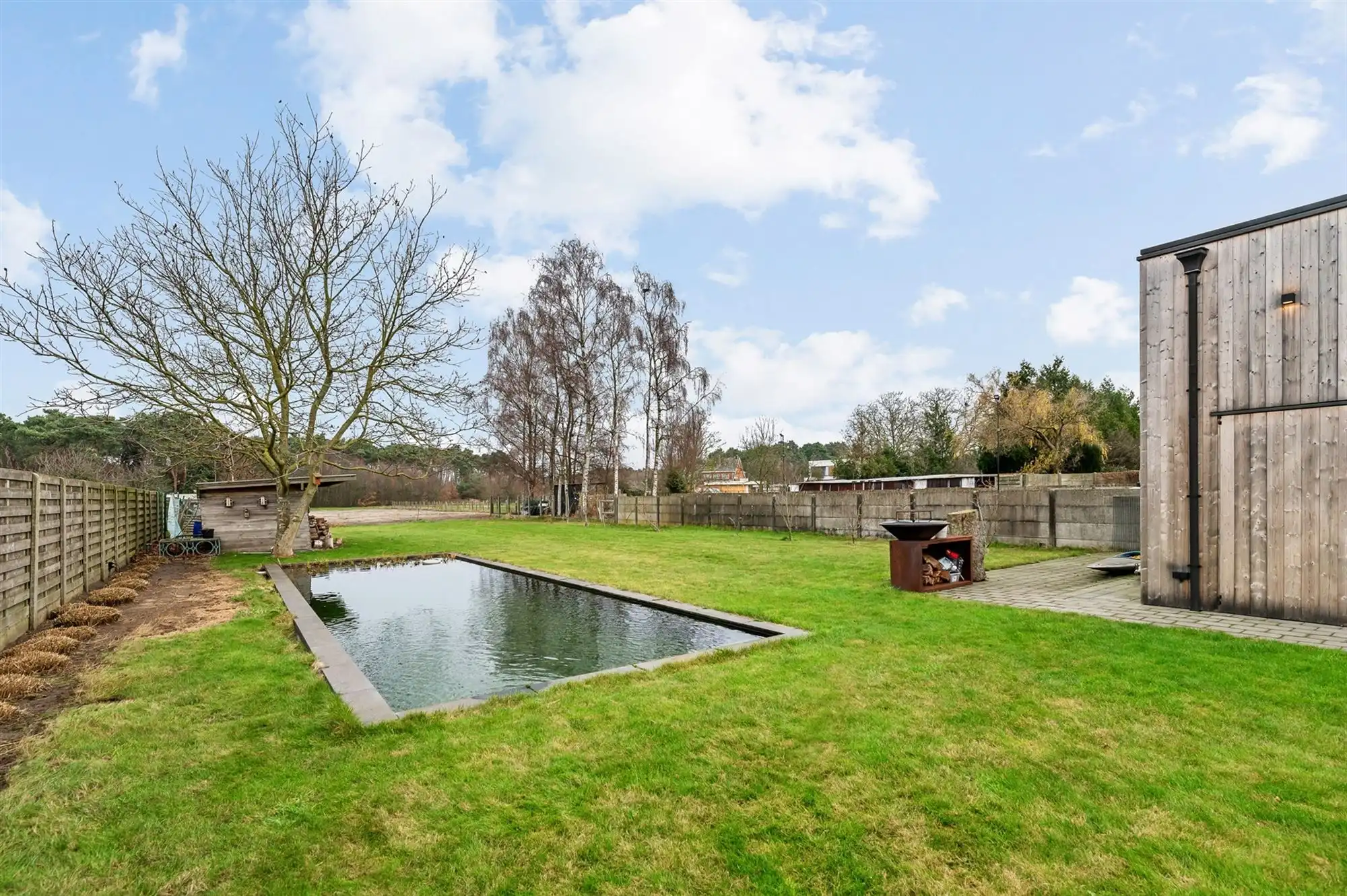 PRACHTIG GERENOVEERDE WONING MET RUIME GARAGE OP IDEALE LIGGING! foto 22