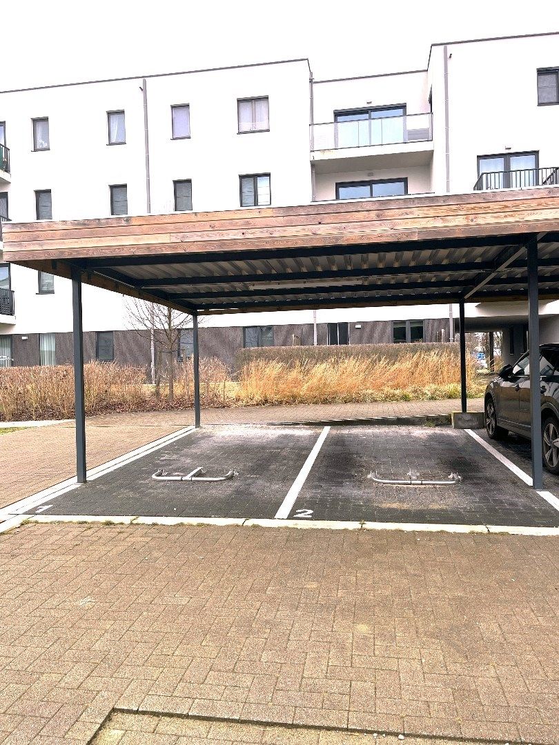 Gelijkvloers appartement... tip top in orde. foto 30