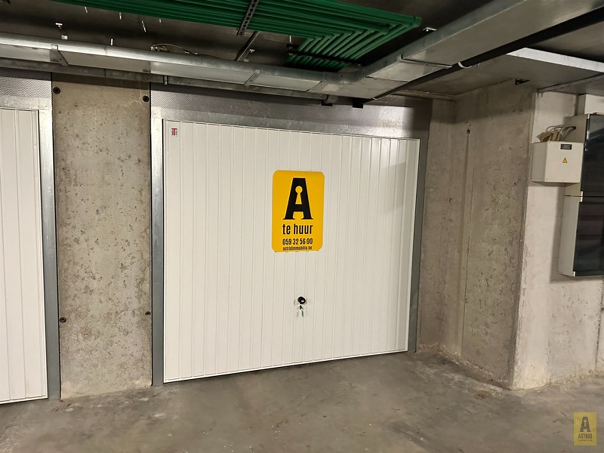 Afgesloten garagebox in centrum (ondergronds)! foto 2