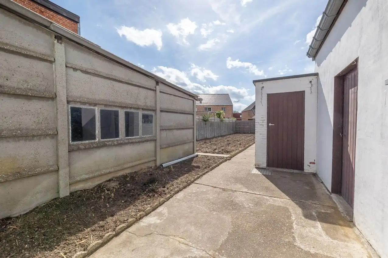 Degelijke gezinswoning met 3slpk, garage, zuid-west gerichte tuin foto 20