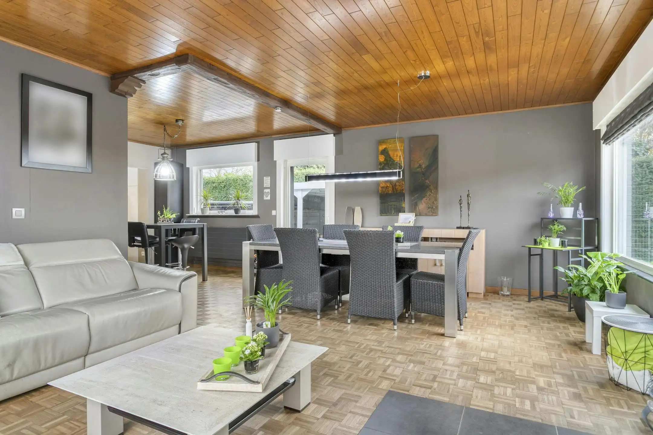 Alleenstaande woning met bijgebouw te koop in Huise (Kruisem) foto 3