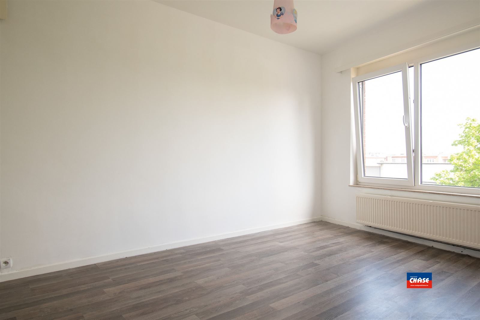 Ruim appartement met 3 slpks + P foto 10