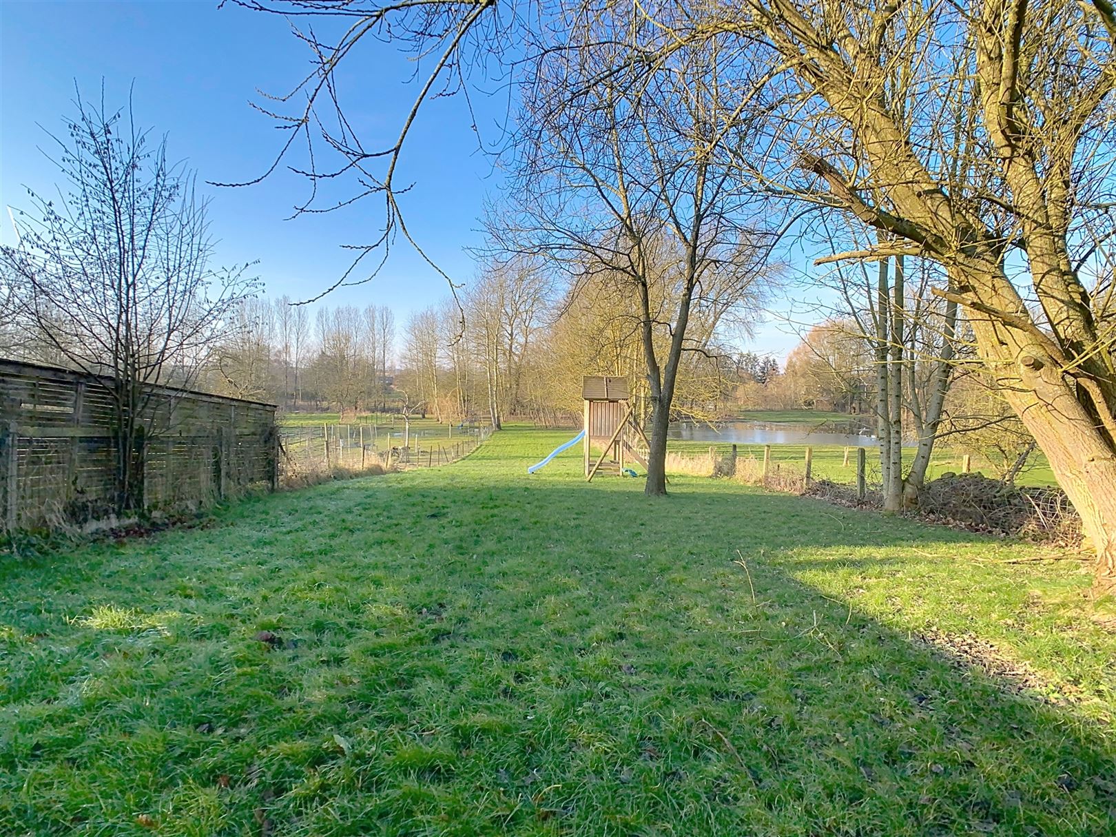 Af te werken woning met binnenkoer en tuin, 18a 60ca foto 37