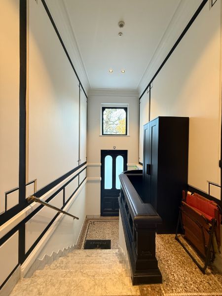 Prachtig gerenoveerde studio met terras aan het Citadelpark foto 14