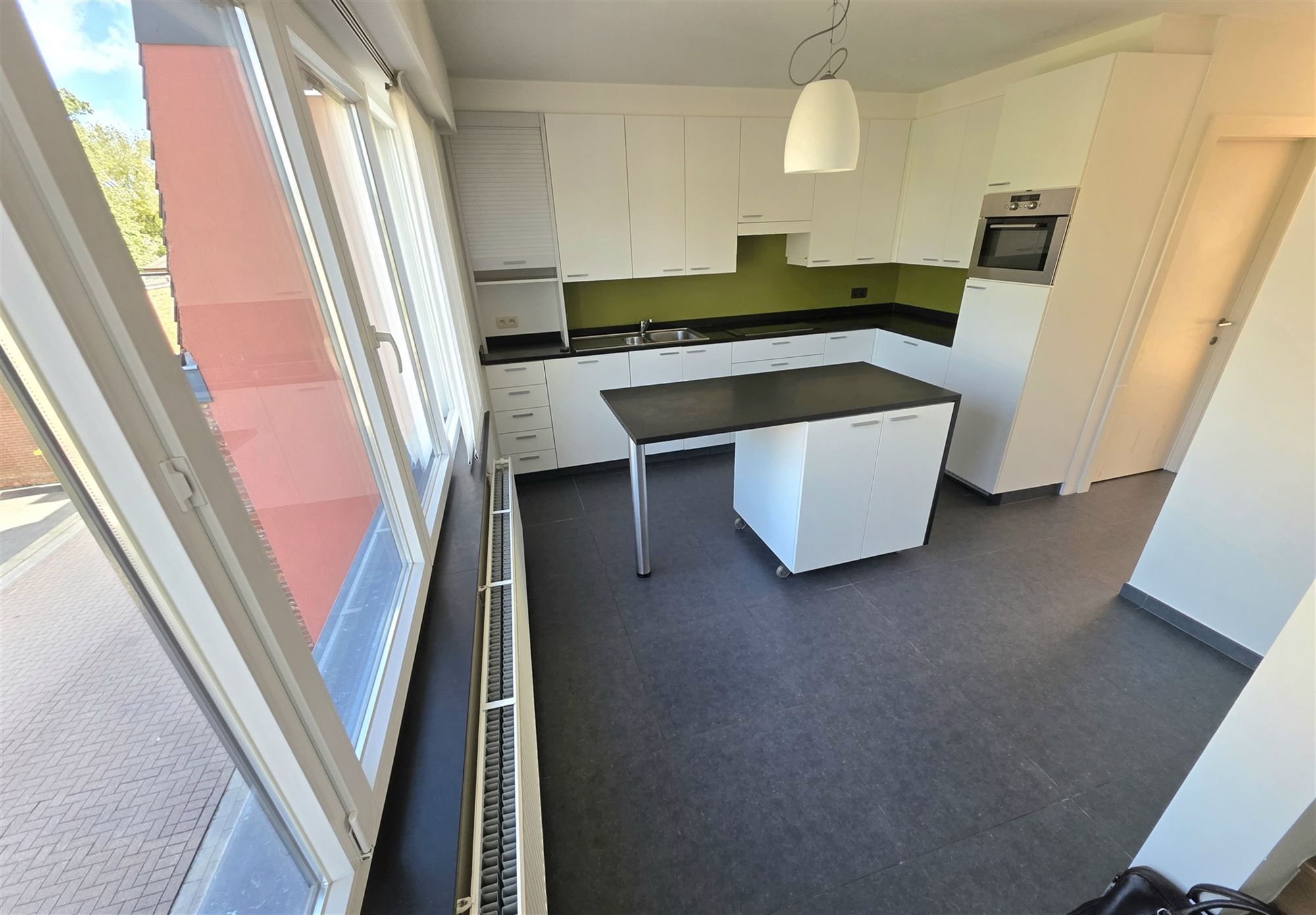 Instapklare duplex, 110 m2 met 2 slaapk, dakterras en garage foto 6