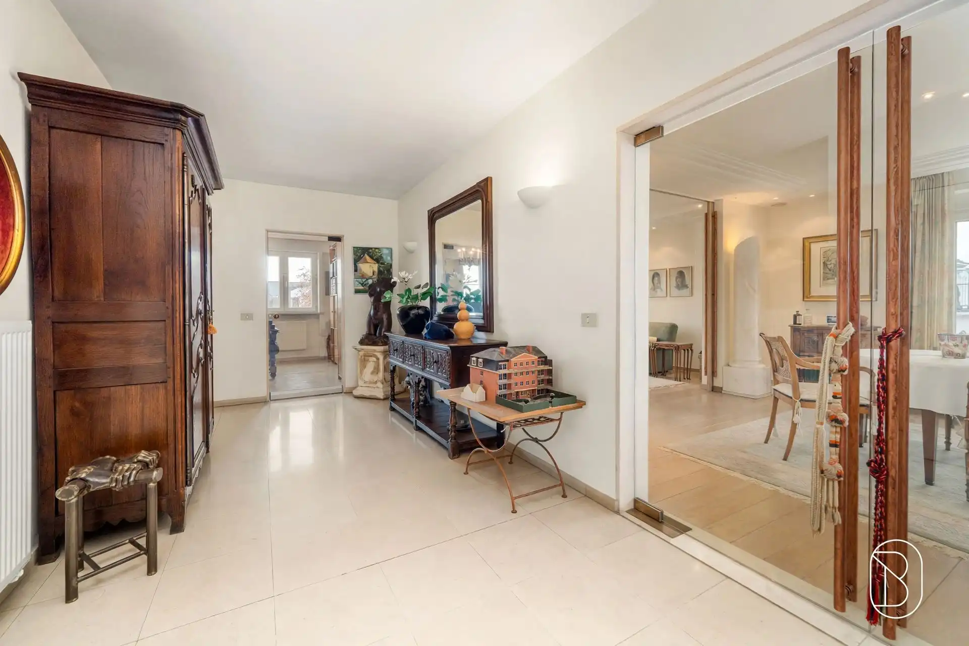 Uniek en luxueuze penthouse met PRACHTIG uitzicht! foto 16