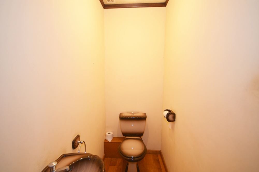 CENTRAAL GELEGEN HANDELSPAND MET VELE MOGELIJKHEDEN IN HET CENTRUM VAN HECHTEL! foto 26