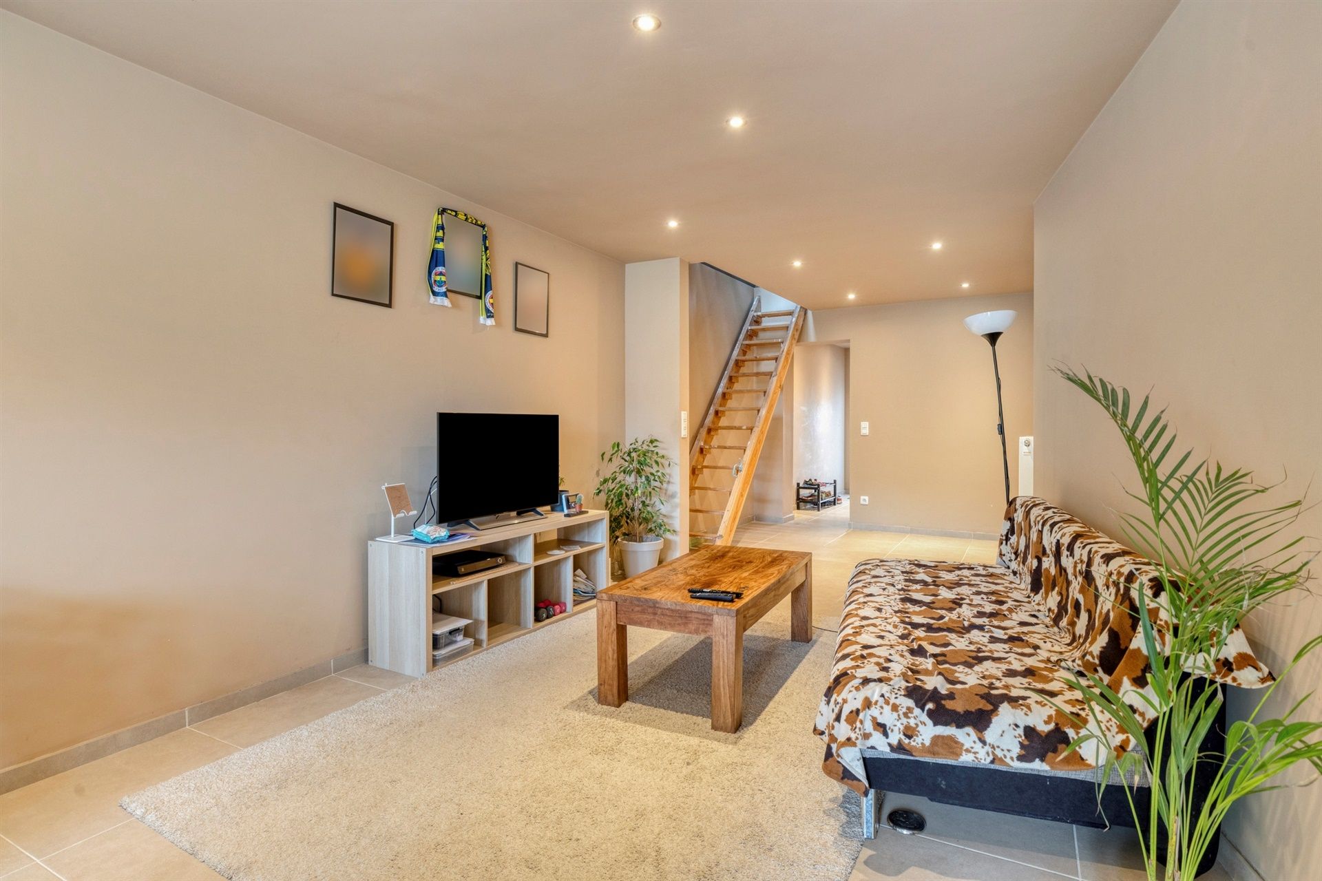 Gerenoveerde woning nabij het centrum foto 3