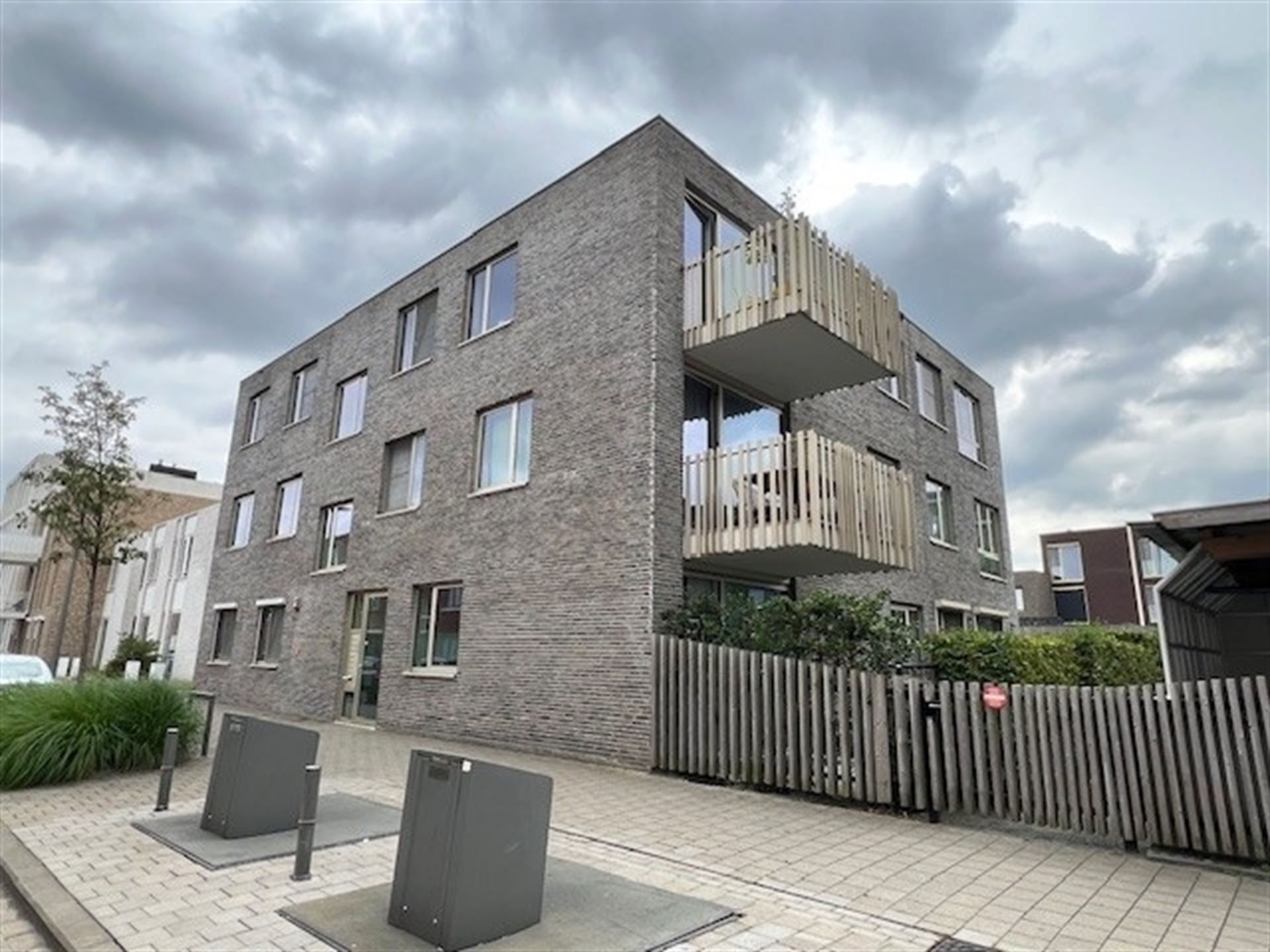 charmant appartement met zonnig terras! foto {{pictureIndex}}
