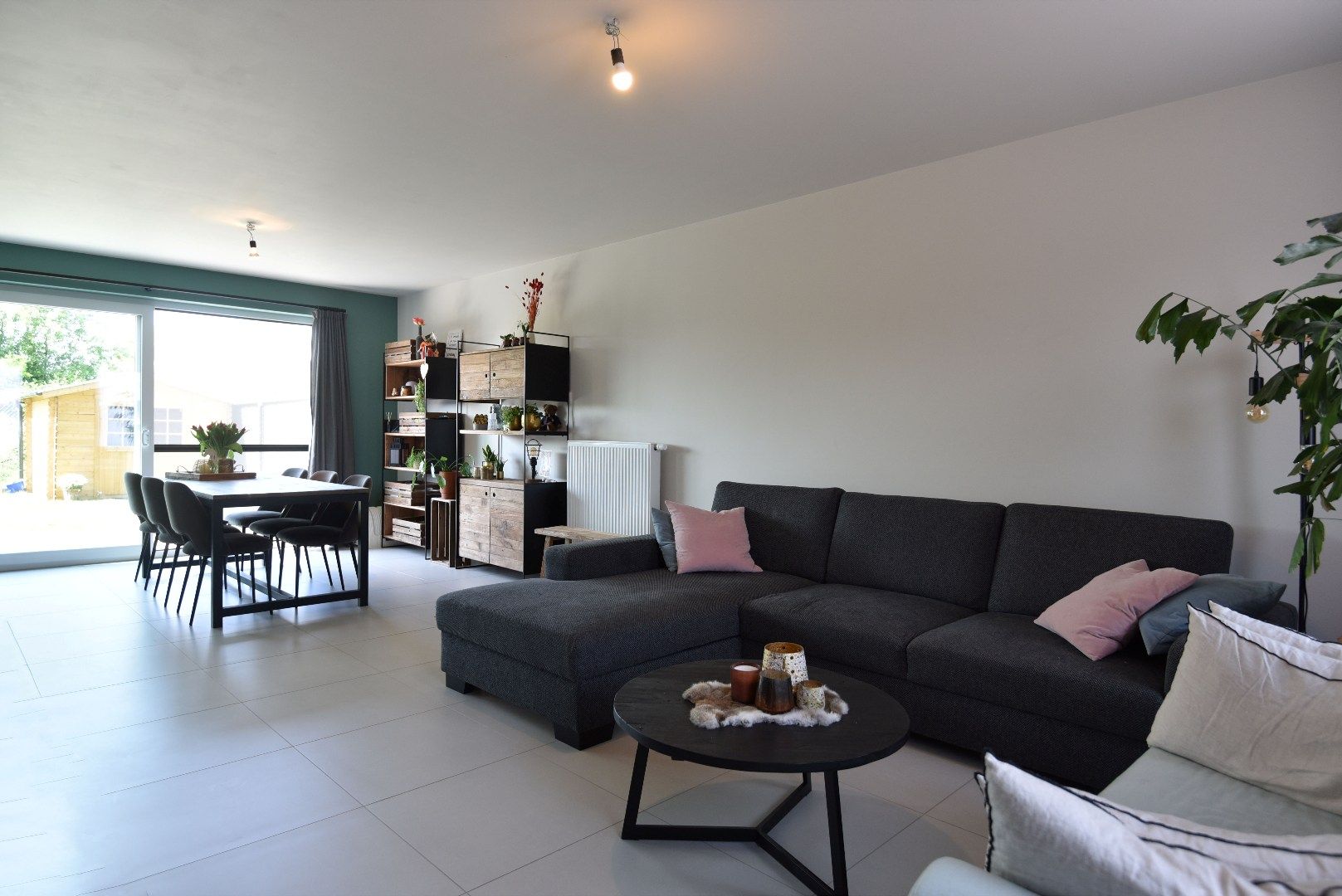 BEN (bijna energie neutrale) woning met 4 slpks en tuin rustig gelegen te Eeklo foto 6