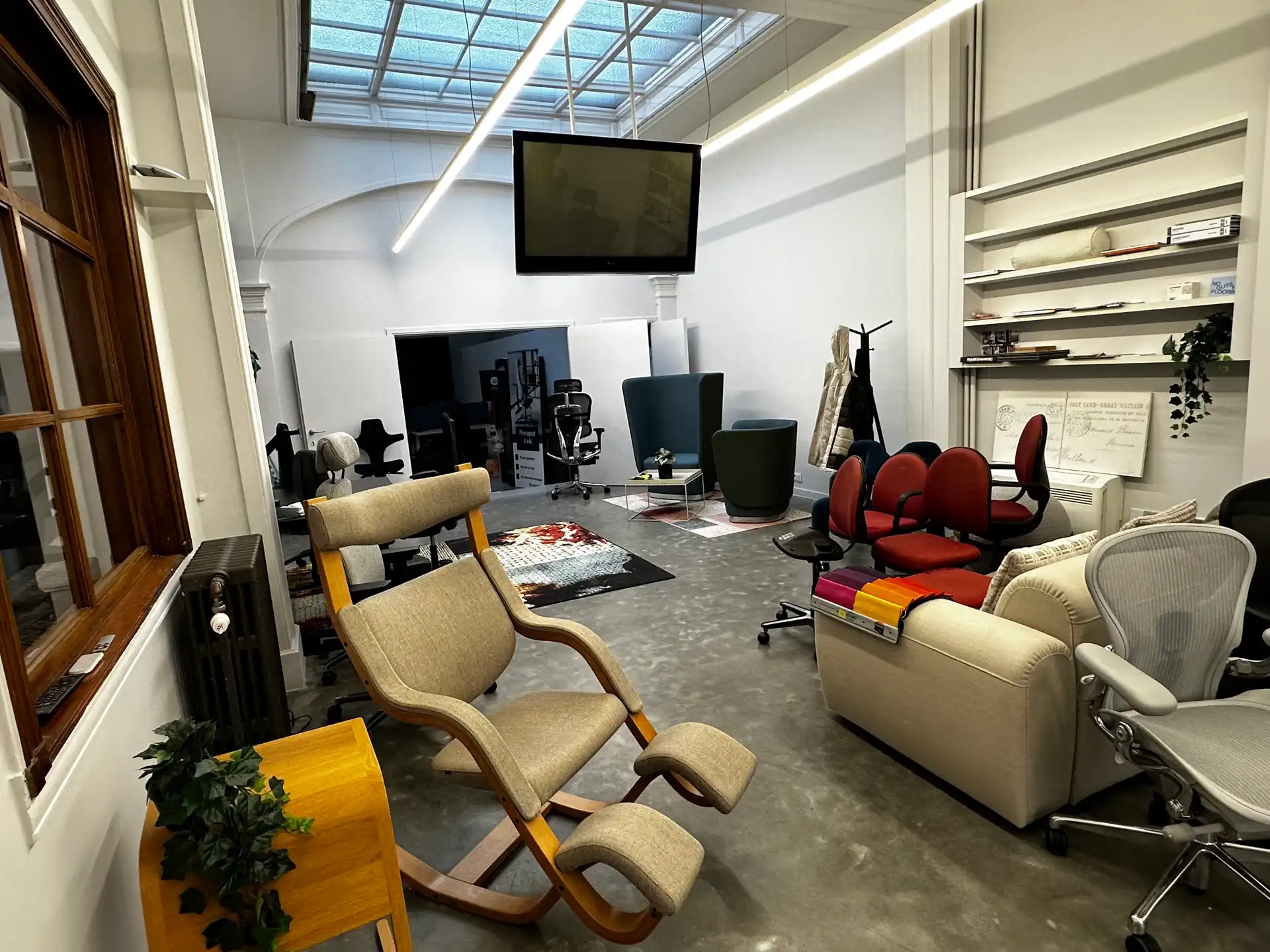 Flagship kantoor/showroom van 150 m² in iconisch gebouw foto 7