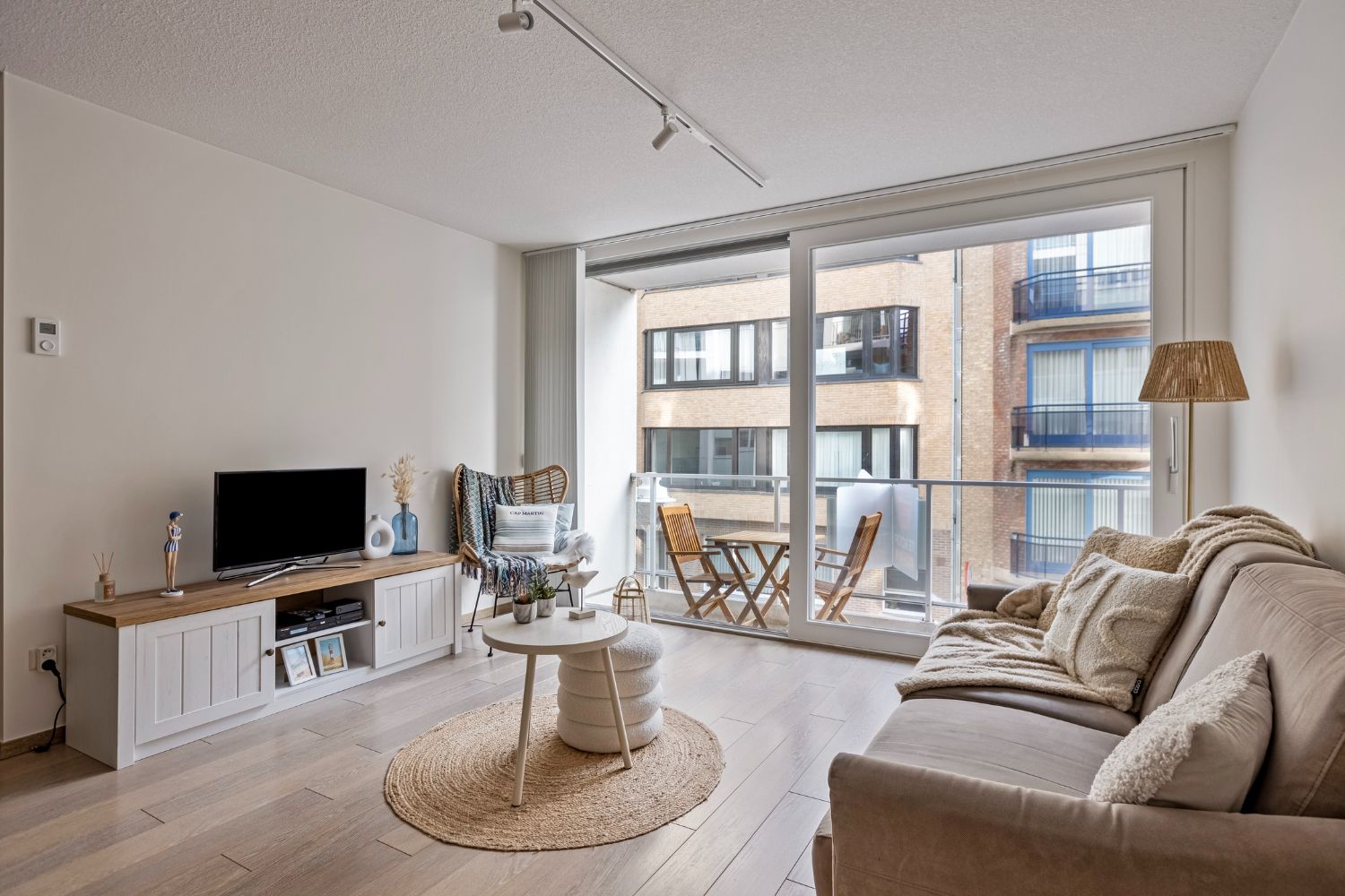 Super gezellig appartement met 1 slaapkamer en lateraal zeezicht foto 3