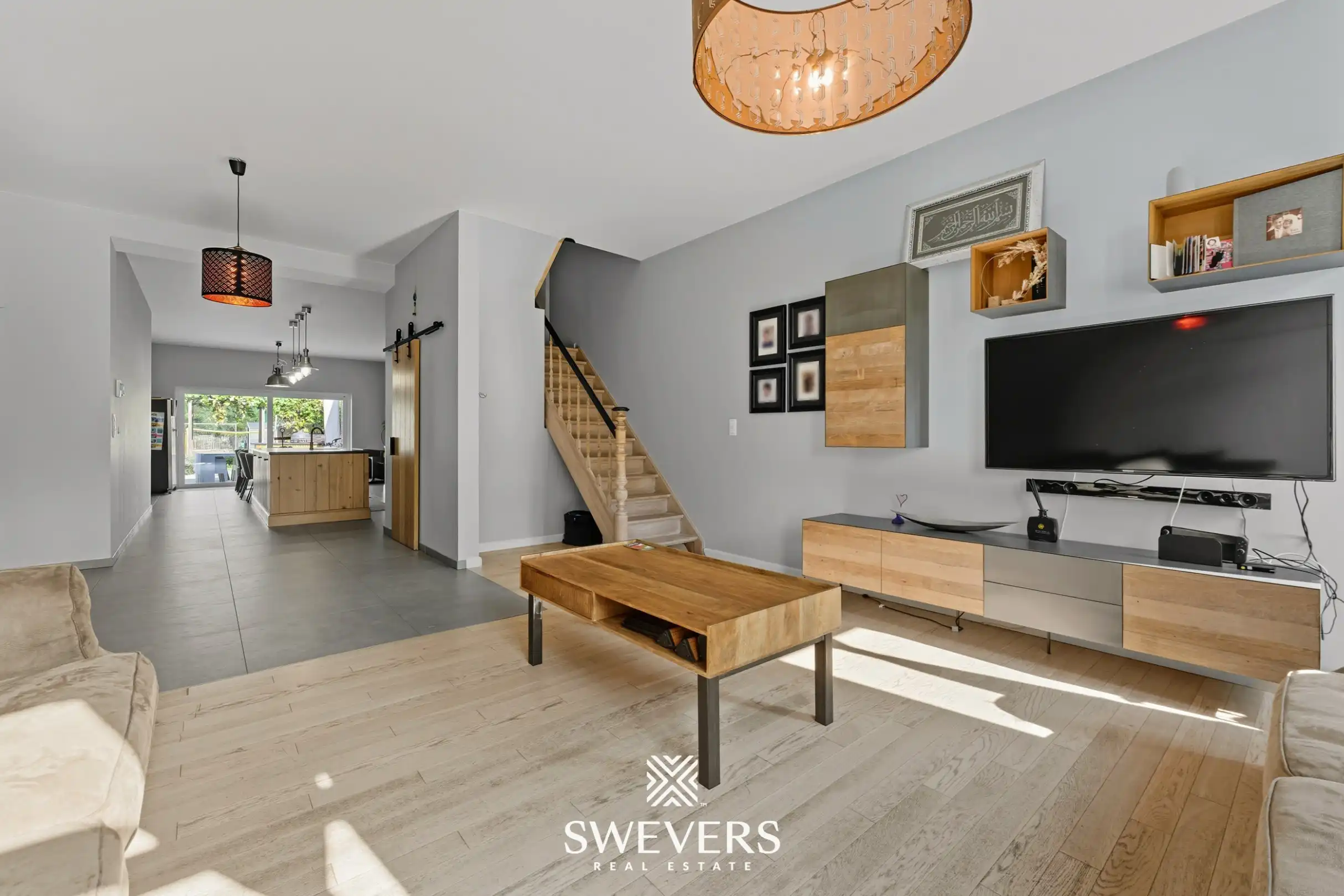 Instapklare charmevolle woning met moderne luxe in het hart van Leopoldsburg foto 7