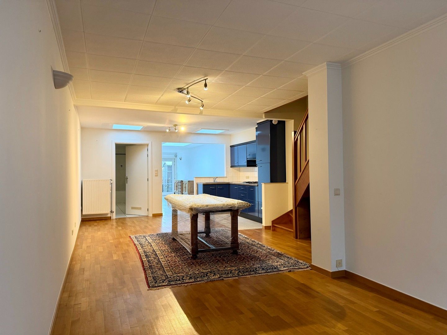 Woning met twee slaapkamers en garage te Beveren foto 4