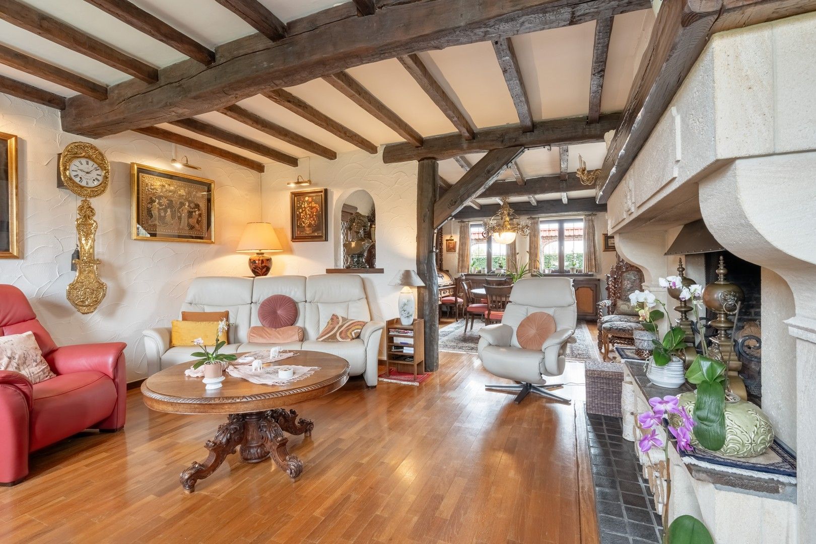 Karaktervolle bungalow met 2 slaapkamers in een rustige straat te Bunsbeek foto 8