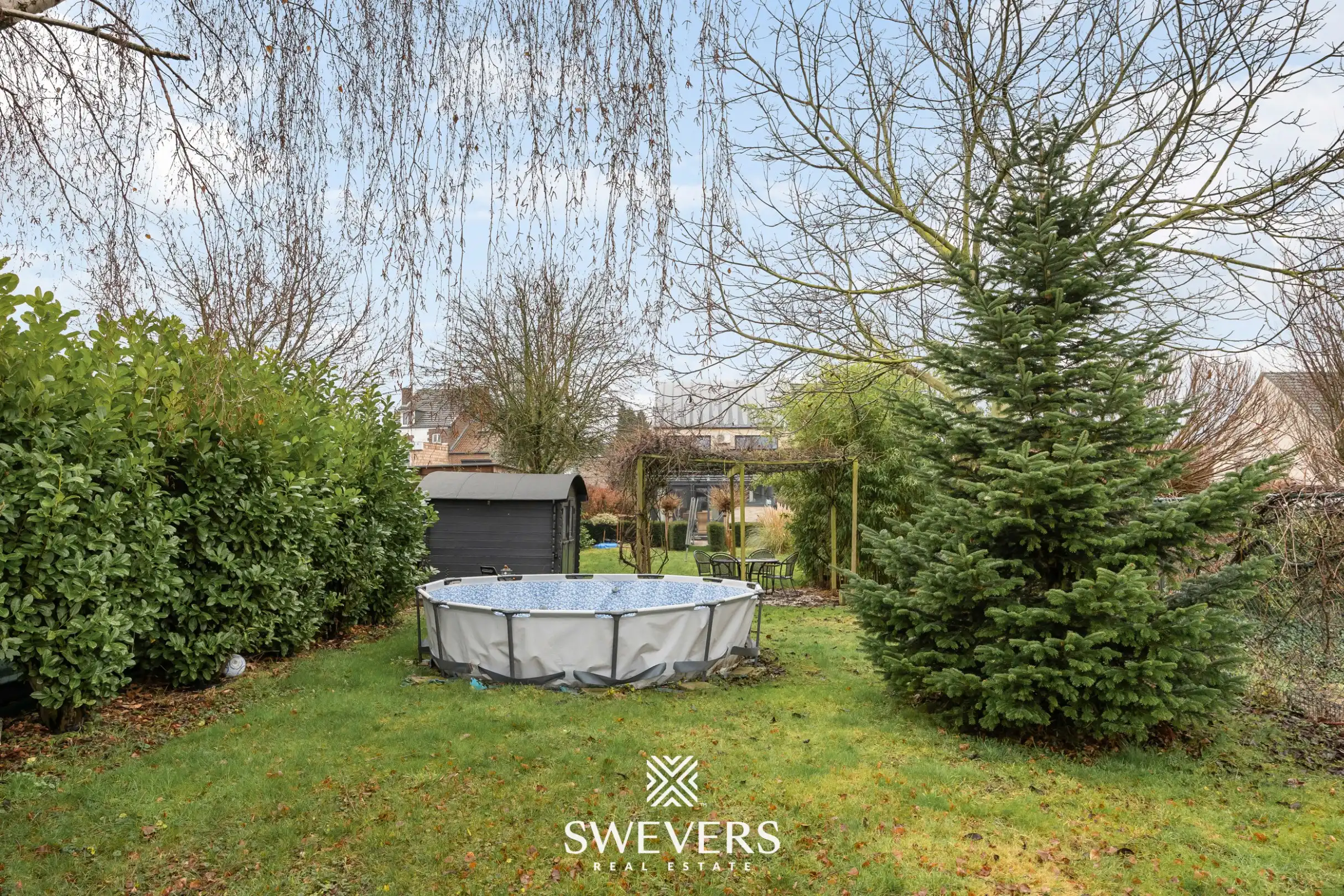 Ruime woning met 5 slaapkamers en binnenzwembad foto 23