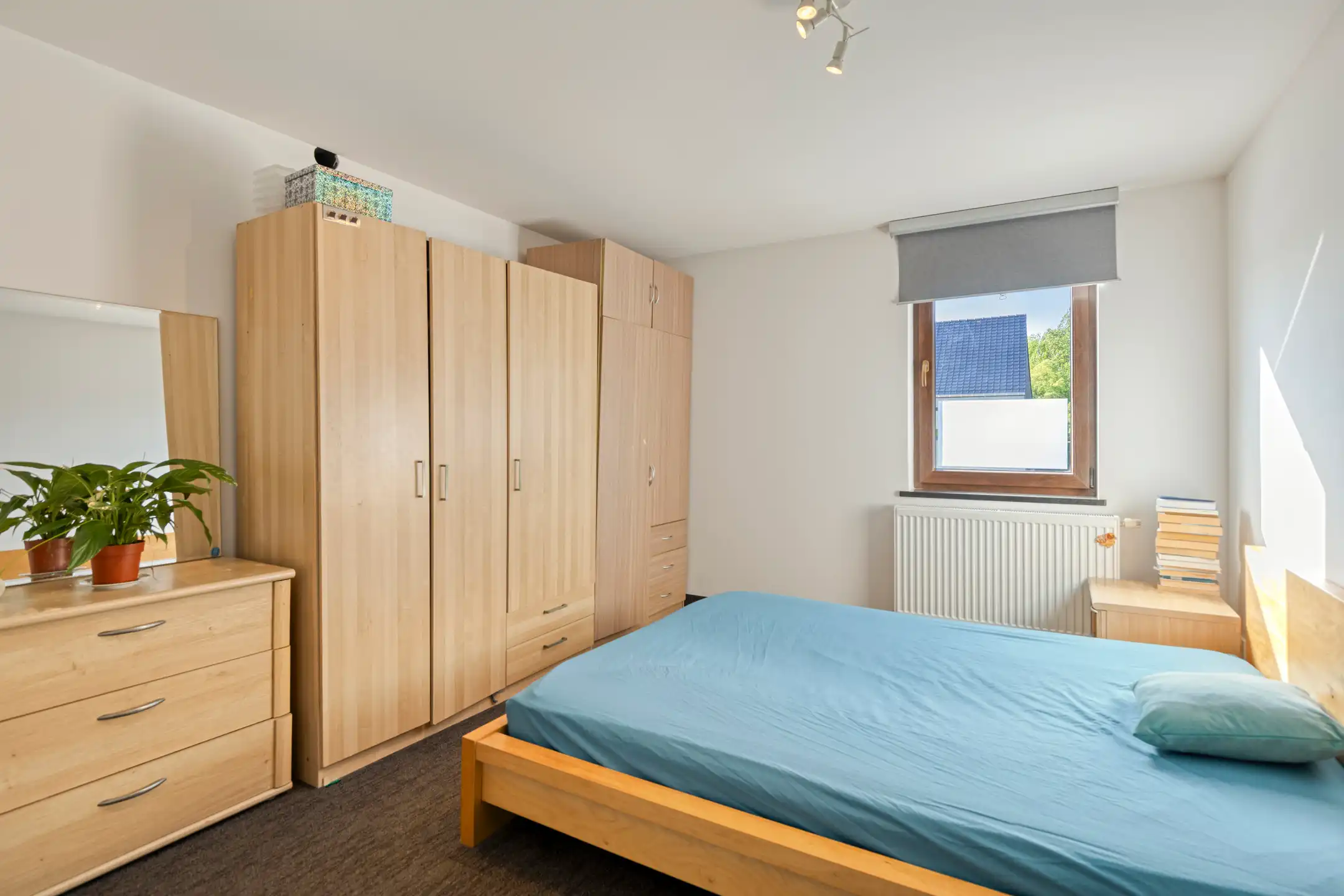 Gezellige woning met 3 slaapkamers en tuin foto 16