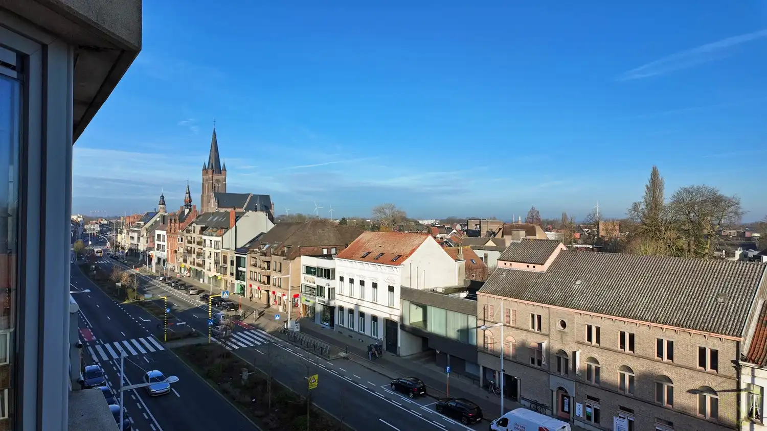 Ruim appartement met 3 slaapkamers en open zicht foto 8